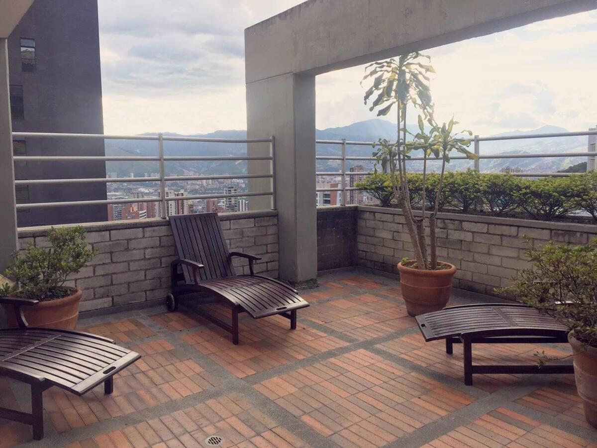 Moderno Apartamento Poblado 10 Min Del Lleras Y Provenza Apartment เมเดยิน ภายนอก รูปภาพ